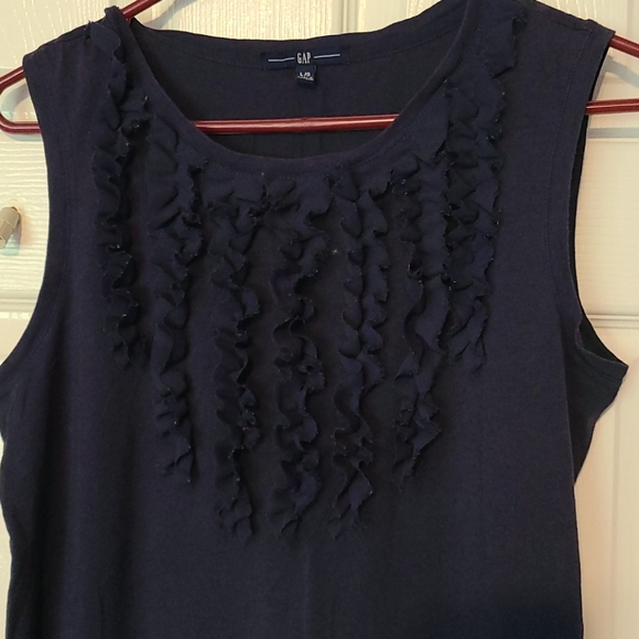 Gap navy ruffled, sleeveless t-shirt - Picture 2 of 5